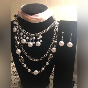 Elegant Silver and Pearl Necklace with Pink Ribbon Set